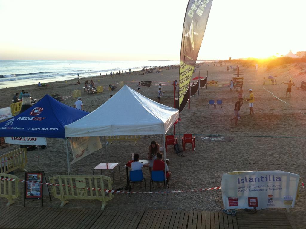 Tenis Playa Islantilla beach tennis