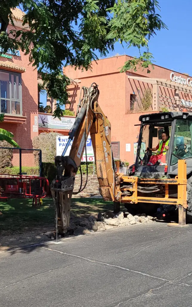 Plan de sostenibilidad turística islantilla entre el verde y el azul obras de los acerados accesibles norte sur